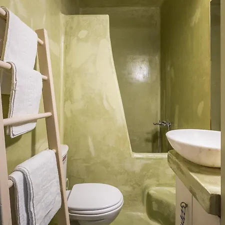 γκαρσονιέρα #1 Apartment *